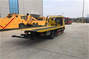 周宁非事故拖车